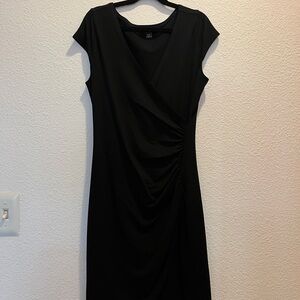 Ann Taylor Black Sheath Midi Dress with V-neck and Cap Sleeves for Cocktail